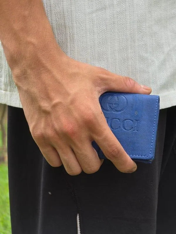 Men's Textured Card Holder Wallet – Slim & Compact